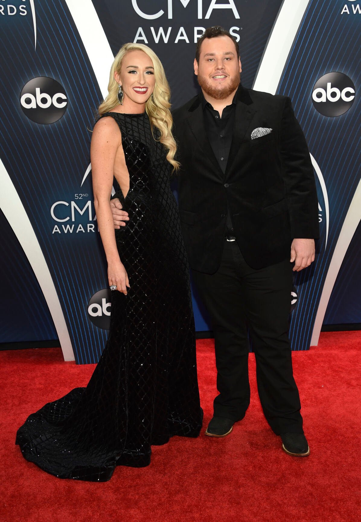 52nd Annual CMA Awards - Arrivals